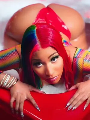 Nicki Minaj / nickiminaj nude photo #0353
