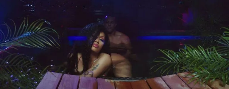 Nicki Minaj / nickiminaj nude photo #0371