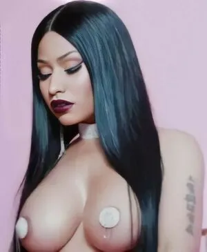 Nicki Minaj / nickiminaj nude photo #0383