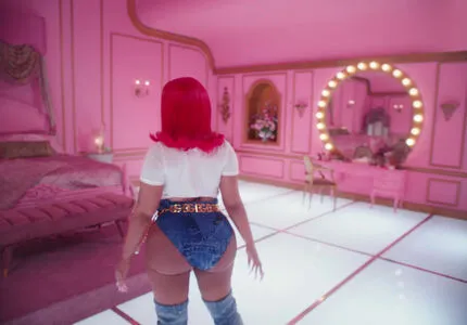 Nicki Minaj / nickiminaj nude photo #0404