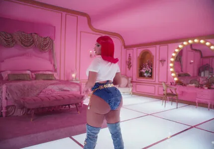 Nicki Minaj / nickiminaj nude photo #0406