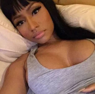 Nicki Minaj / nickiminaj nude photo #0414