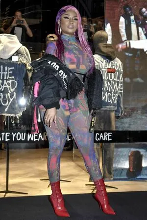 Nicki Minaj / nickiminaj nude photo #0435
