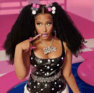 Nicki Minaj / nickiminaj nude photo #0444