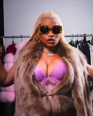 Nicki Minaj / nickiminaj nude photo #0468
