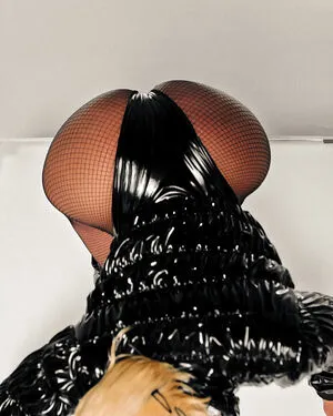 Nicki Minaj / nickiminaj nude photo #0482