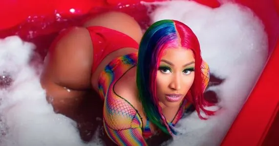 Nicki Minaj / nickiminaj nude photo #0494
