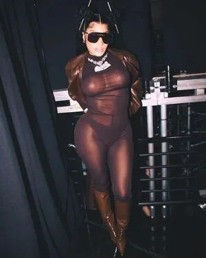 Nicki Minaj / nickiminaj nude photo #0523