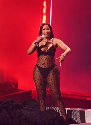 Nicki Minaj / nickiminaj nude photo #0532