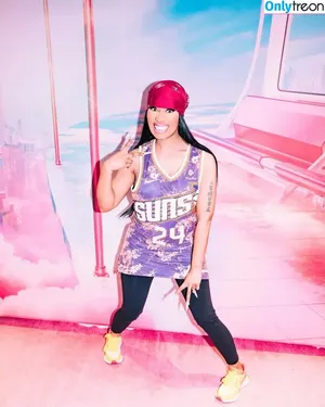 Nicki Minaj / nickiminaj nude photo #0653