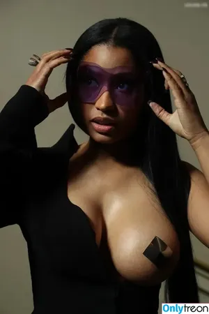 Nicki Minaj / nickiminaj nude photo #0753