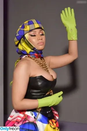 Nicki Minaj / nickiminaj nude photo #0779
