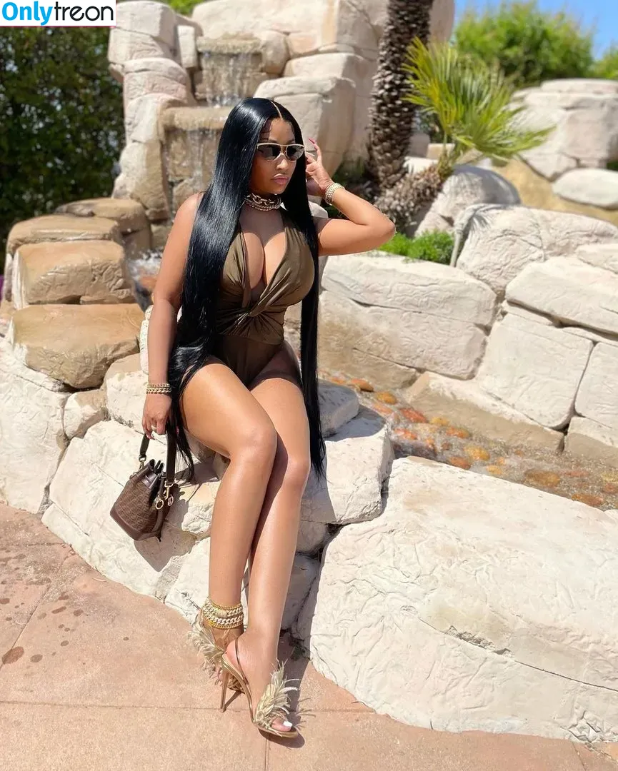 Nicki Minaj nude photo #0080 (nickiminaj)