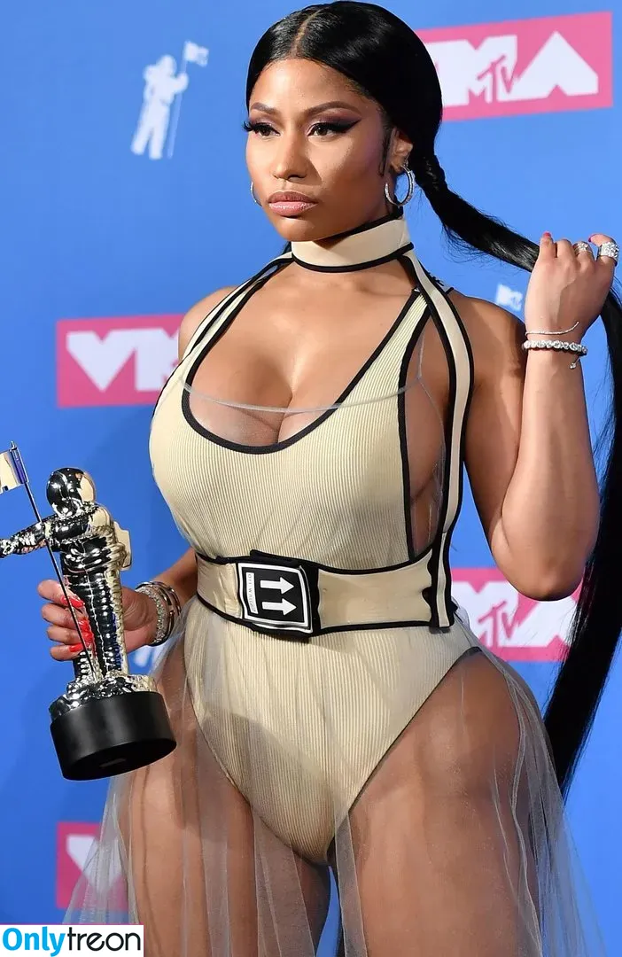 Nicki Minaj nude photo #0115 (nickiminaj)