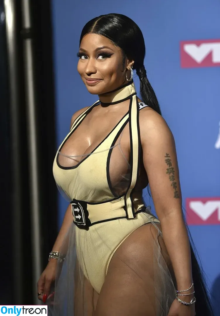Nicki Minaj nude photo #0126 (nickiminaj)