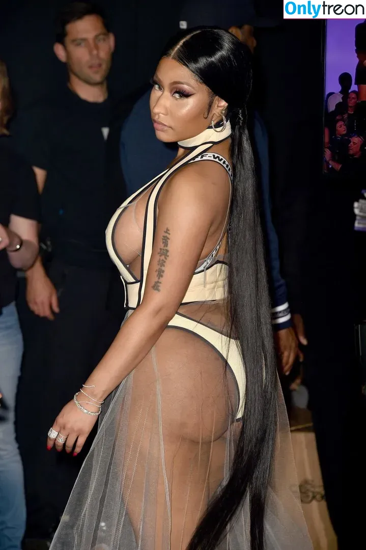 Nicki Minaj nude photo #0130 (nickiminaj)