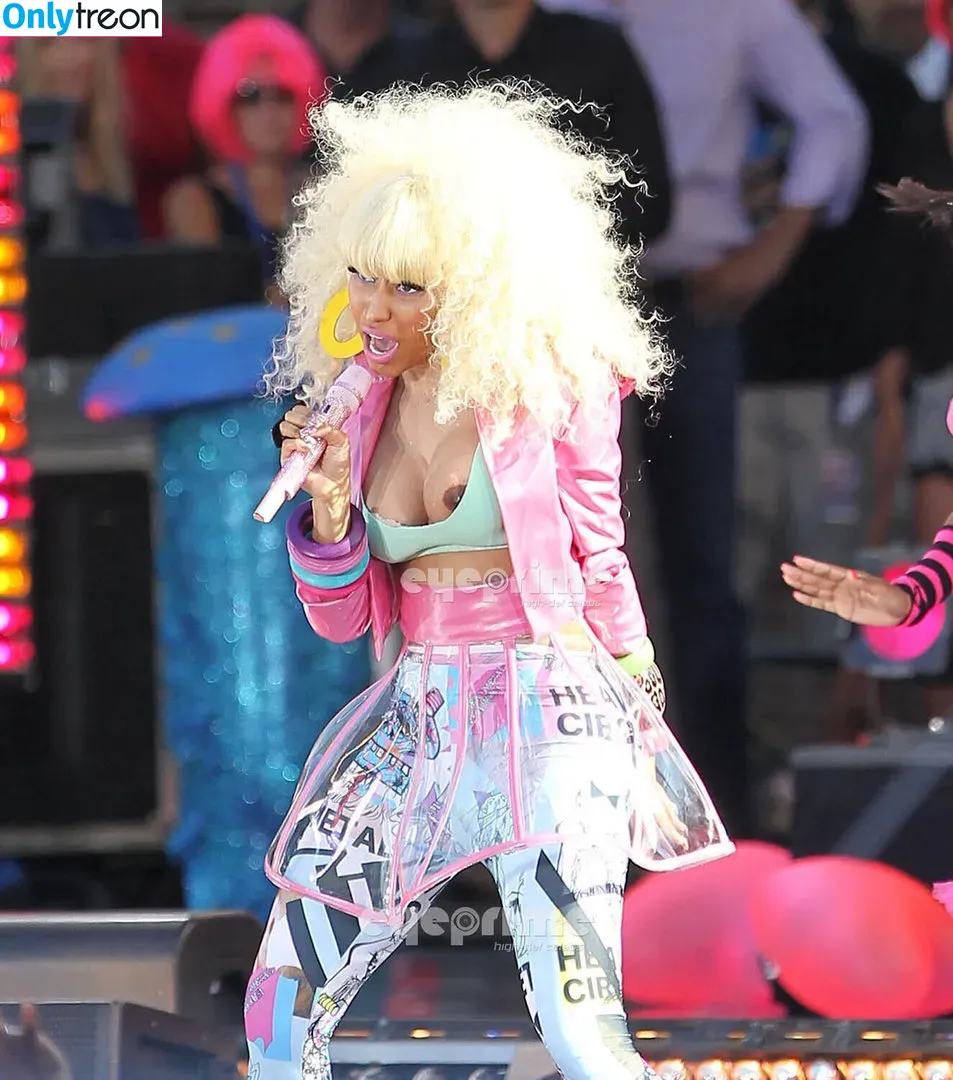 Nicki Minaj nude photo #0179 (nickiminaj)