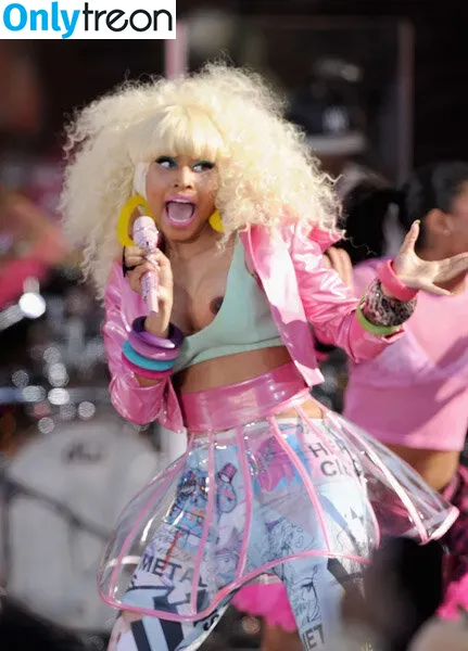 Nicki Minaj nude photo #0205 (nickiminaj)