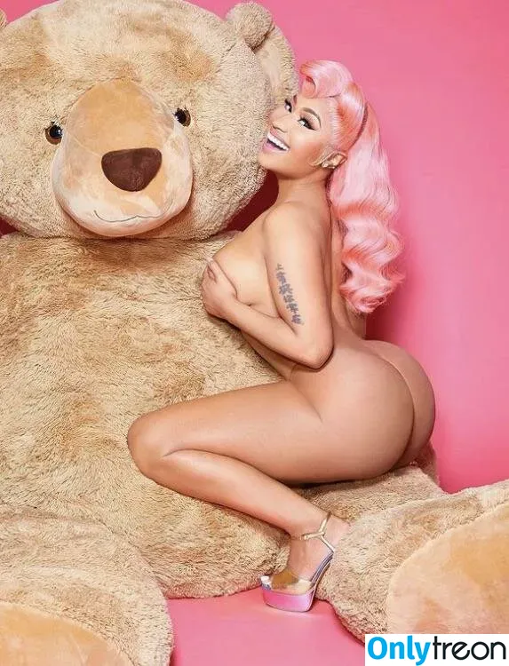 Nicki Minaj nude photo #0261 (nickiminaj)