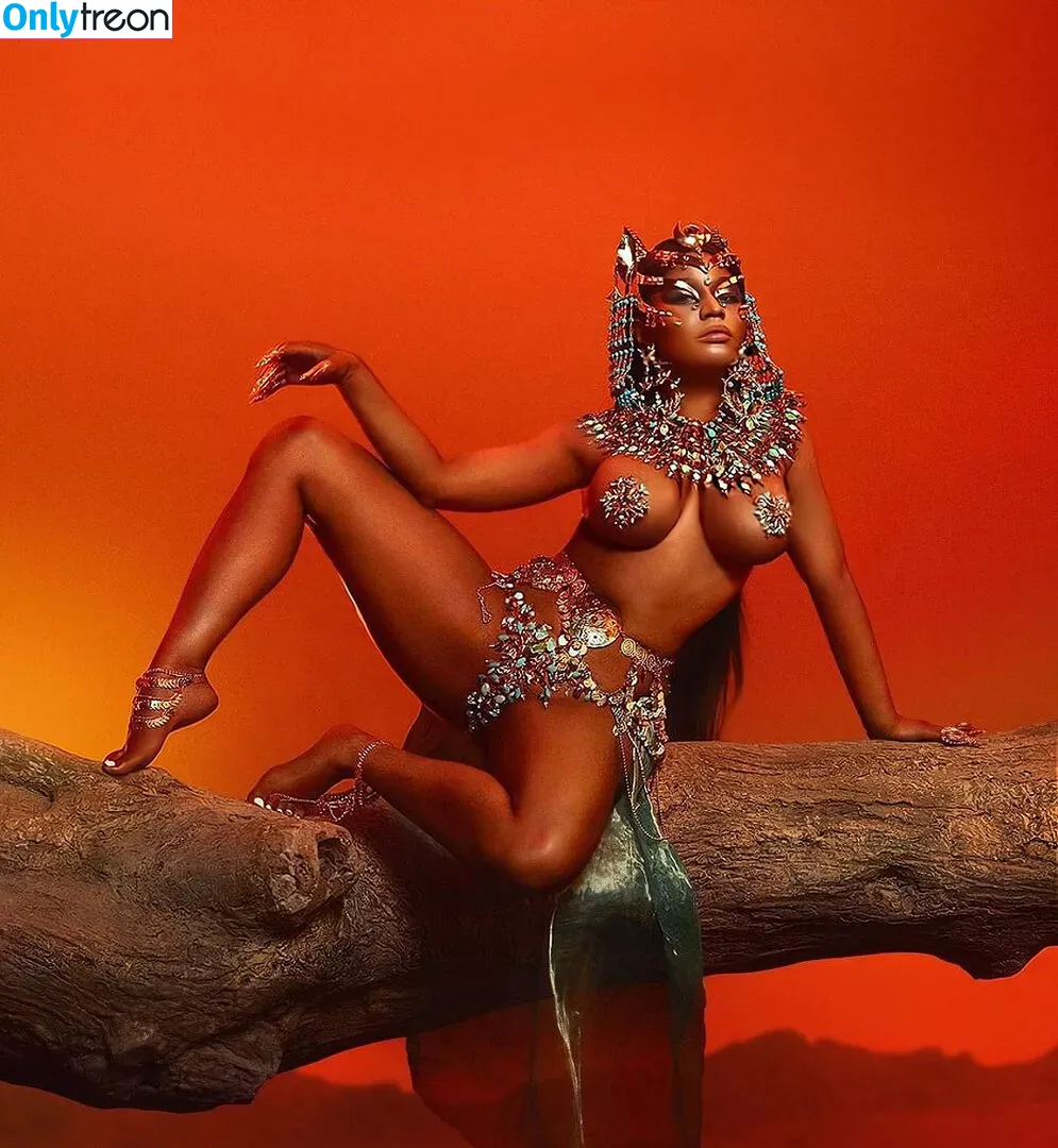 Nicki Minaj nude photo #0262 (nickiminaj)