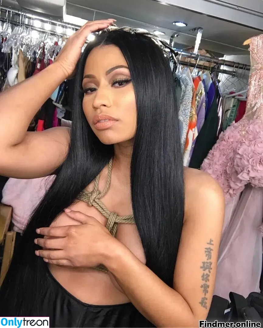 Nicki Minaj nude photo #0271 (nickiminaj)