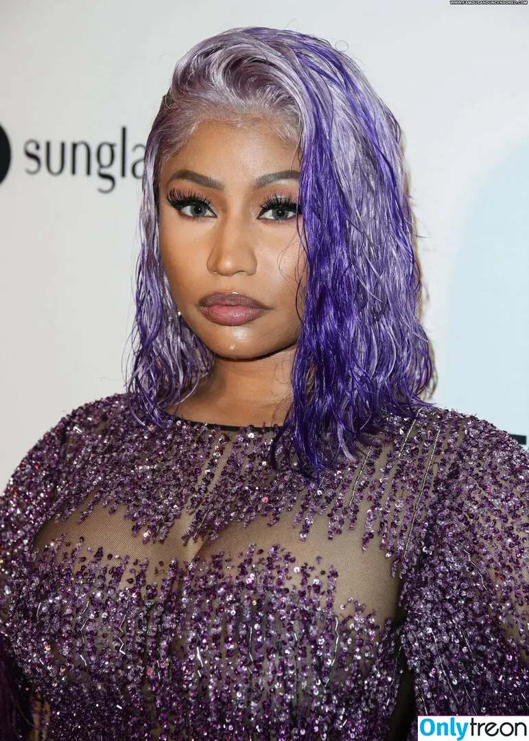 Nicki Minaj nude photo #0299 (nickiminaj)