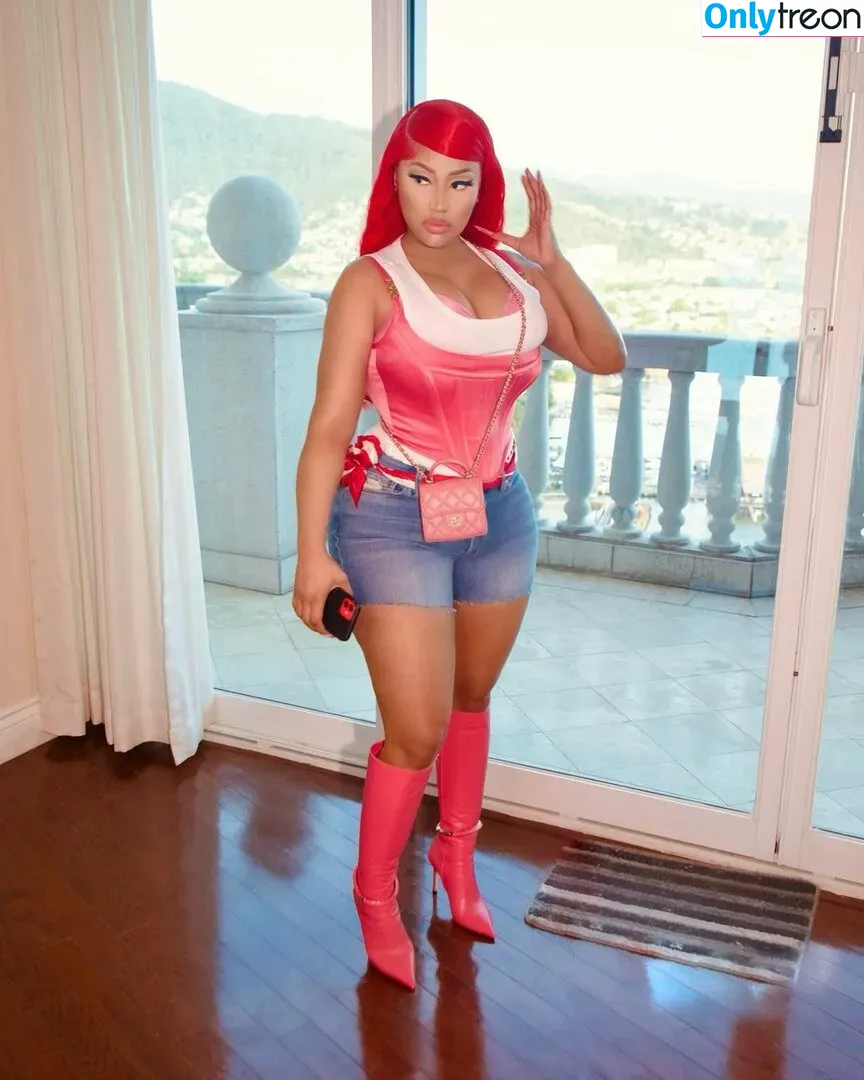 Nicki Minaj nude photo #0308 (nickiminaj)