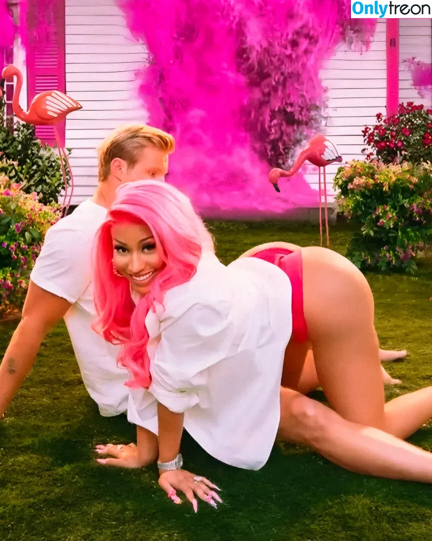 Nicki Minaj nude photo #0475 (nickiminaj)