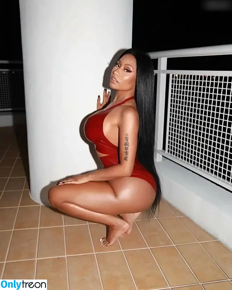 Nicki Minaj nude photo #0745 (nickiminaj)