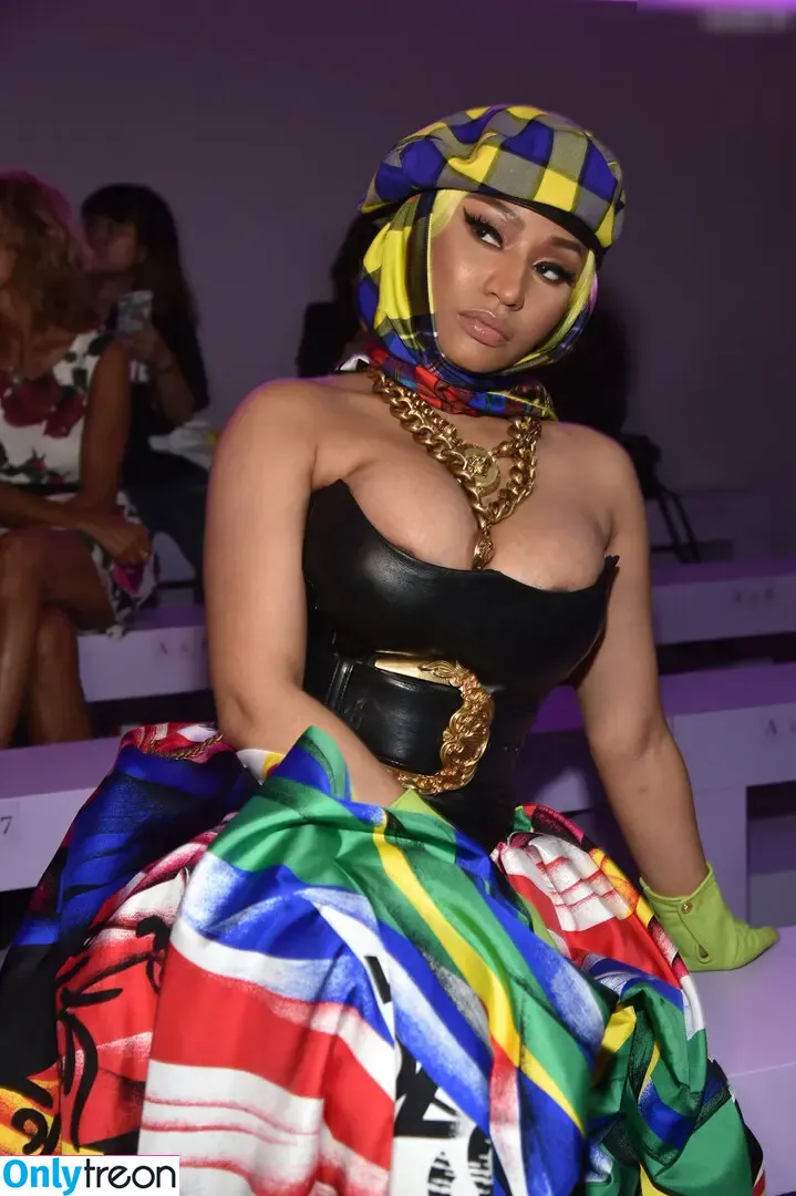 Nicki Minaj nude photo #0773 (nickiminaj)