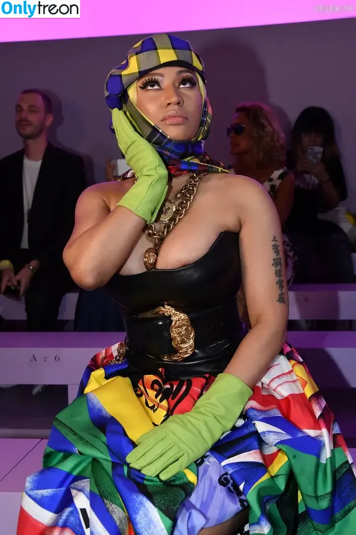 Nicki Minaj nude photo #0780 (nickiminaj)
