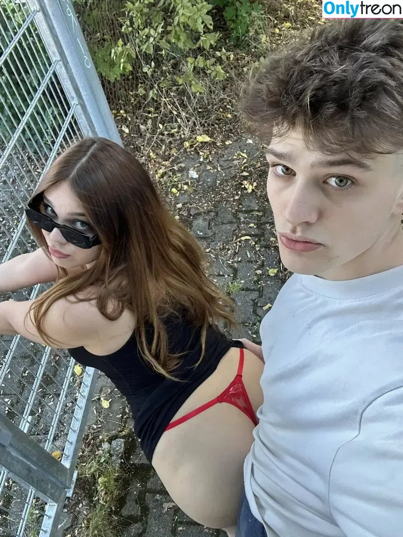 nickxclaire nude photo #0014 (xclairyx)
