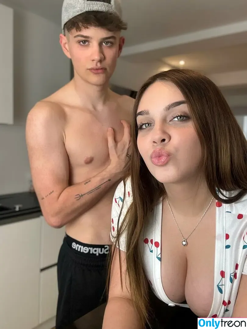 nickxclaire nude photo #0032 (xclairyx)