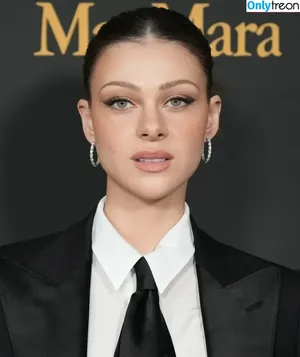 Nicola Peltz / nicolaannepeltz nude photo #0332