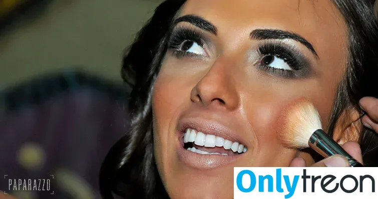 Nicole Bahls nude photo #0050 (nicolebahls)