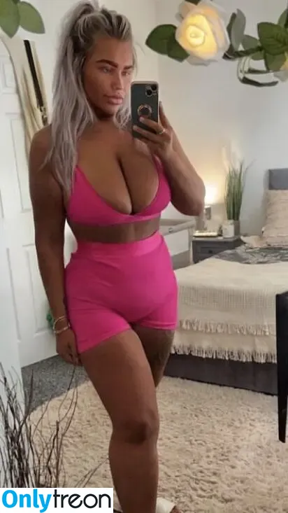 Nicole Barker nude photo #0033 (nicole_barkerrr)