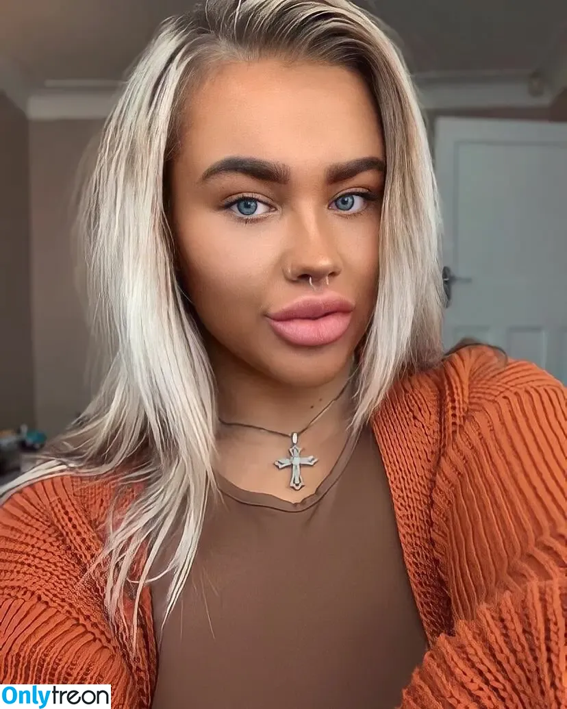 Nicole Barker nude photo #0035 (nicole_barkerrr)