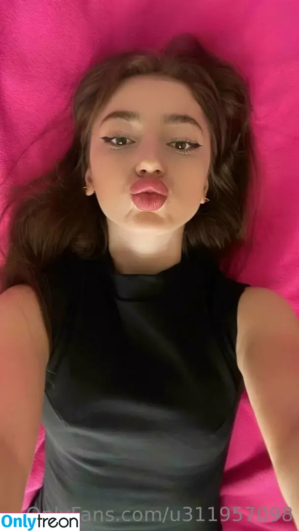 nicole_gfe nude photo #0030 (goddessofthesevenseas_)