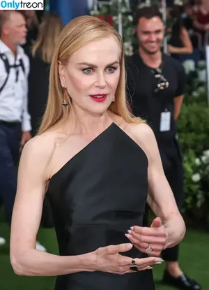 Nicole Kidman / kidmanupdates / nicolekidman nude photo #0490