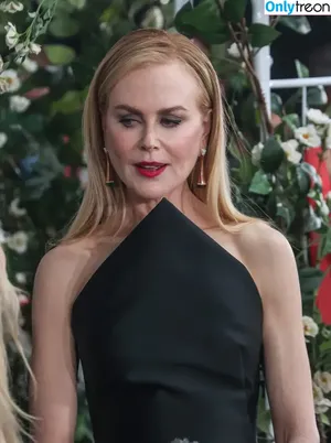 Nicole Kidman / kidmanupdates / nicolekidman nude photo #0492