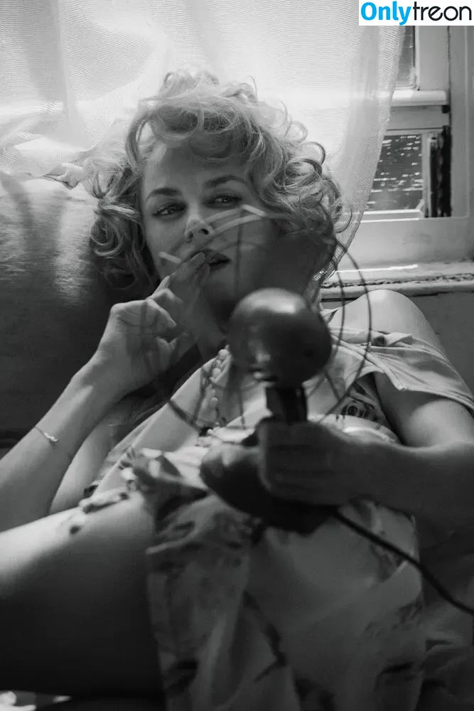 Nicole Kidman nude photo #0200 (kidmanupdates / nicolekidman)