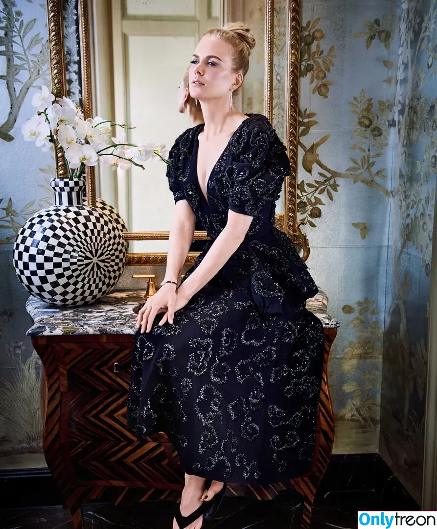 Nicole Kidman nude photo #0211 (kidmanupdates / nicolekidman)