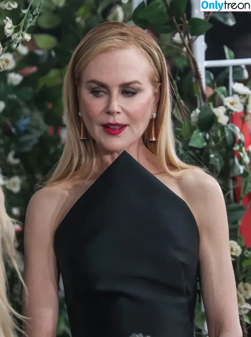 Nicole Kidman nude photo #0492 (kidmanupdates / nicolekidman)