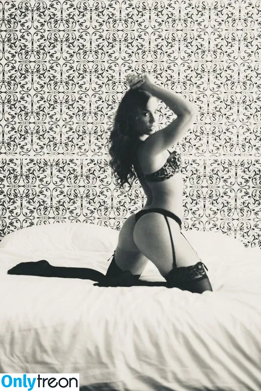 Nicole Mejia nude photo #0100 (nicole_mejia)