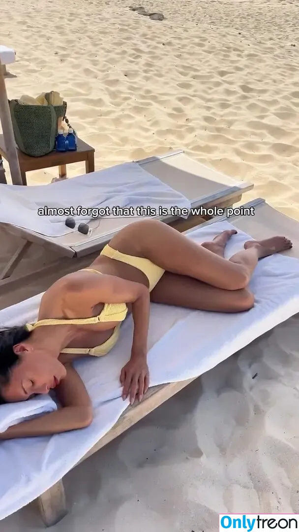 Nicole Scherzinger nude photo #2708 (NicoleScherzy / nicolescherzinger)