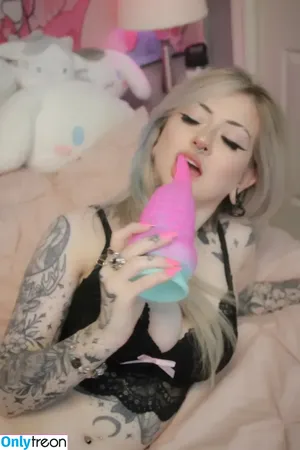 Nicolexkitty / Nicoleninjahkitty nude photo #0019