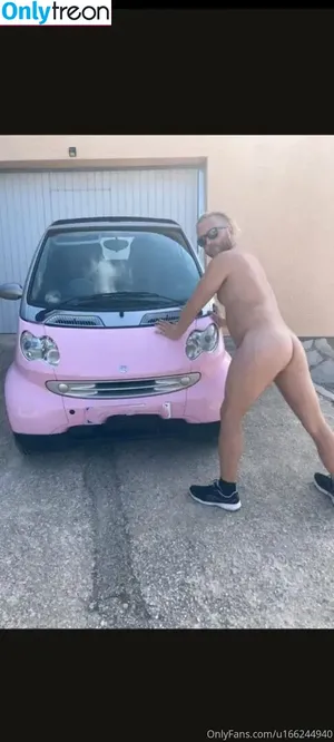 nicoslowefree / nicogoofs nude photo #0012