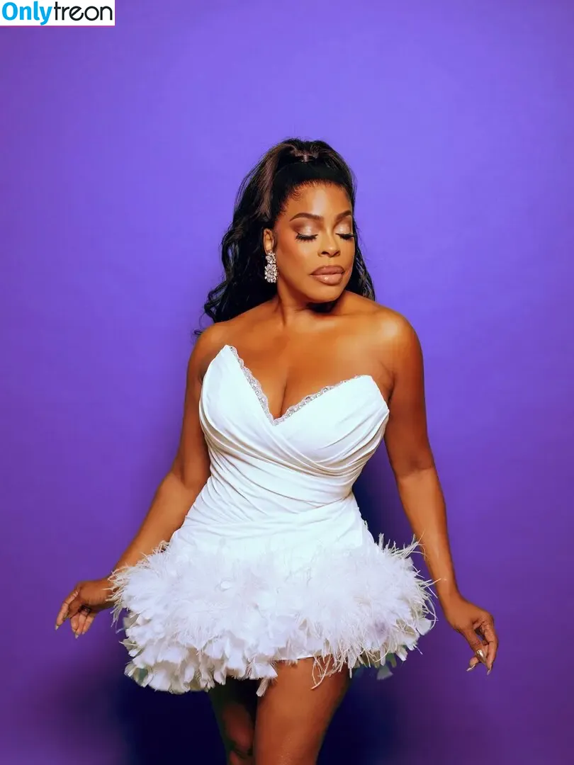 Niecy Nash nude photo #0128 (niecynash1)