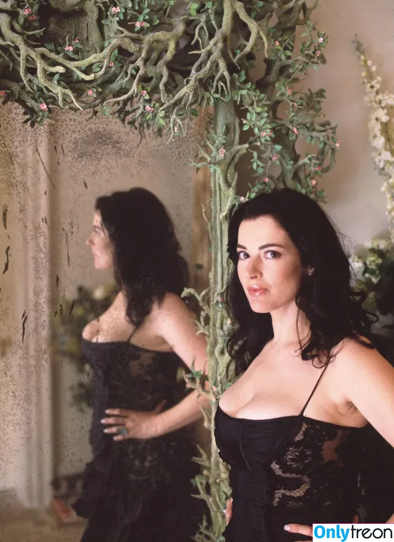 Nigella Lawson nude photo #0011 (nigellalawson)