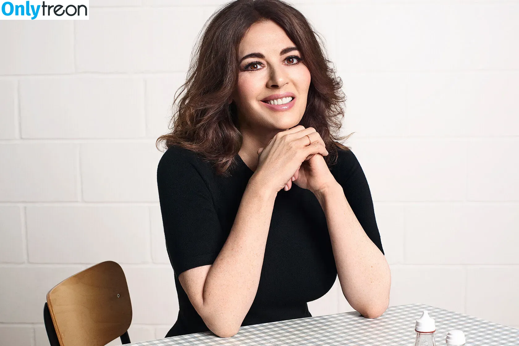 Nigella Lawson nude photo #0027 (nigellalawson)